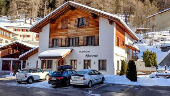 Das Gasthaus Alpenrose in Innerferrera