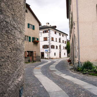 Dorfgasse in Andeer