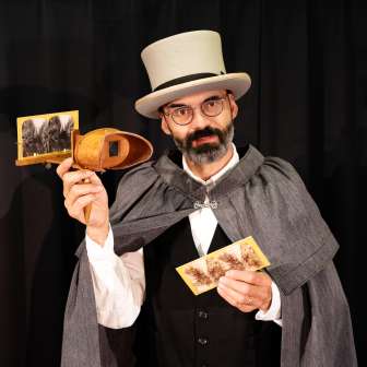 Szenische Aufführung mit Erwin Dirnberger in der CasaStorica Andeer