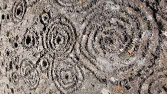 Die Felszeichnungen Carschenna bei Sils i.D. aus der Bronzezeit