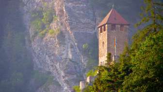 Burg Oberjuvalt Burg Oberjuvalt