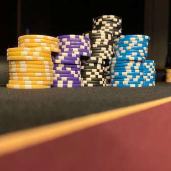 Pokerchips im Rivers Club in Thusis