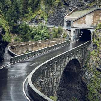 Die Wildener und Premoli Brücken von oben bei Regen