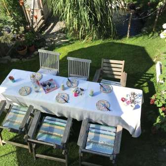 Zmorga im Garta Urmein