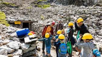 Exkursion zu den Silberminen Alp Taspegn