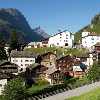 Splügen im Sommer