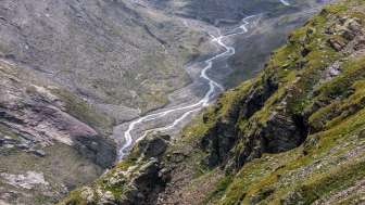 Das Gebiet bei der Hinterrheinquelle ist beeindruckend