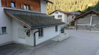 Die E-Bike-Ladestation in Innerferrera Die E-Bike-Ladestation in Innerferrera