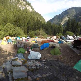 Der Bodhi Camping im Magic Wood bei Ausserferrera