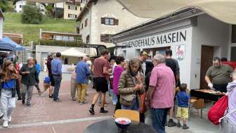 Dorf- und Flohmarkt Dorf- und Flohmarkt