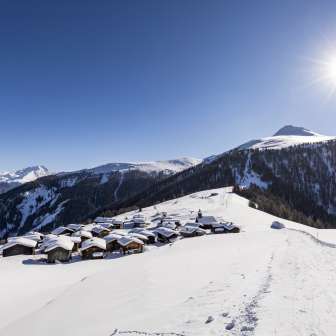 Obermutten im Winter