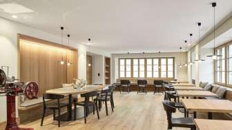 Das Hotel Post in Andeer mit seiner Beiz