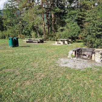 Die Feuerstelle Pardisla in Rodels