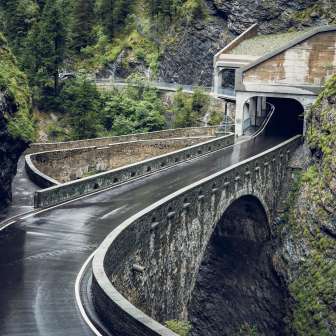 Die Wildener und Premoli Brücken von oben bei Regen