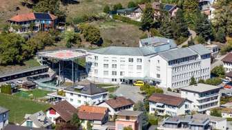 Spital Thusis im Sommer