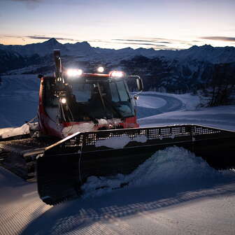 Pistenbully selbst fahren in Feldis