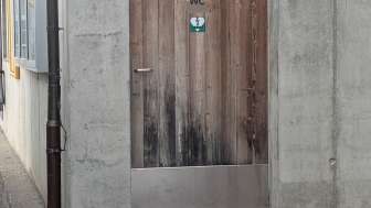 Öffentliche Toilette Lohn