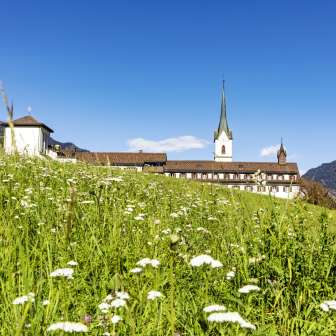 Das Dominikanerinnenkloster in Cazis