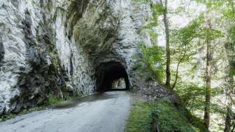 Das Verlorna Loch im Sommer