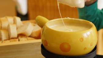 Fondueplausch mit Unterhaltung Fondueplausch mit Unterhaltung