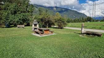 Die Feuerstelle Pardisla in Rodels