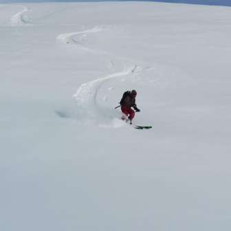 3 Tage Tiefschneeausbildung auf und abseits der Piste in Splügen.
