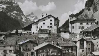 Führung durch die Ausstellung "Splügen, preisgekrönt - 30 Jahre Wakkerpreis"