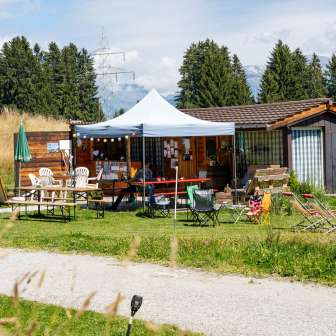 Kafi Stübali beim Stellplatz +plus+ Heinzenberg-Lescha