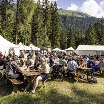 2025 Openair Rheinwald Festbänke