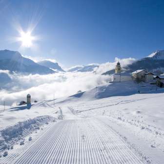 Der Schlittelweg direkt vom Restaurant Muntsulej in Mathon