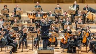 Kammerphilharmonie Graubünden und Sergey Tanin Kammerphilharmonie Graubünden und Sergey Tanin