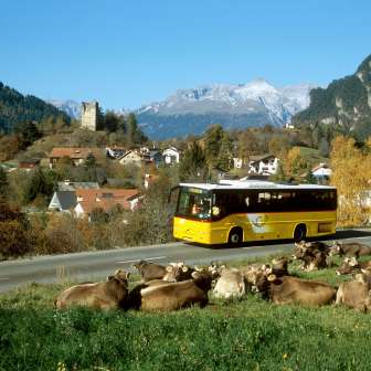 Paspels mit Burgruine Alt Sins