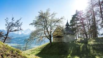 Die Kapelle St. Maria Magdalena in Dusch in Paspels