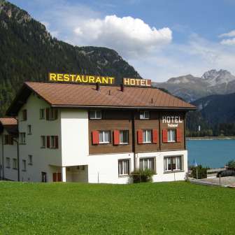 Hotel Restaurant Seeblick im Sommer