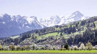 Cazis im Frühling