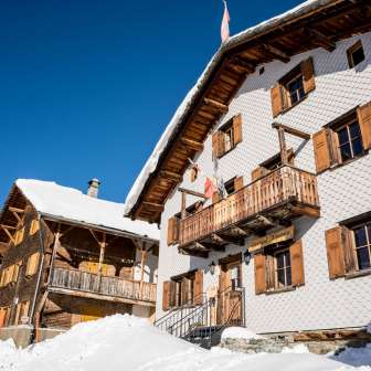 Gasthaus Alpenrose im Winter