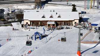 Das Restaurant Walserstube bei der Talstation der Bergbahnen Splügen-Tambo