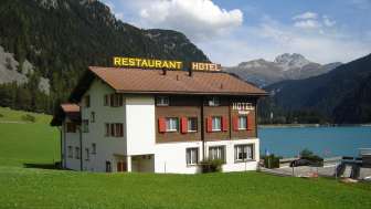 Das Hotel Restaurant Seeblick im Sommer Das Hotel Restaurant Seeblick im Sommer