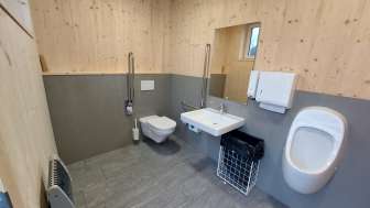 Öffentliche Toilette Obertschappina